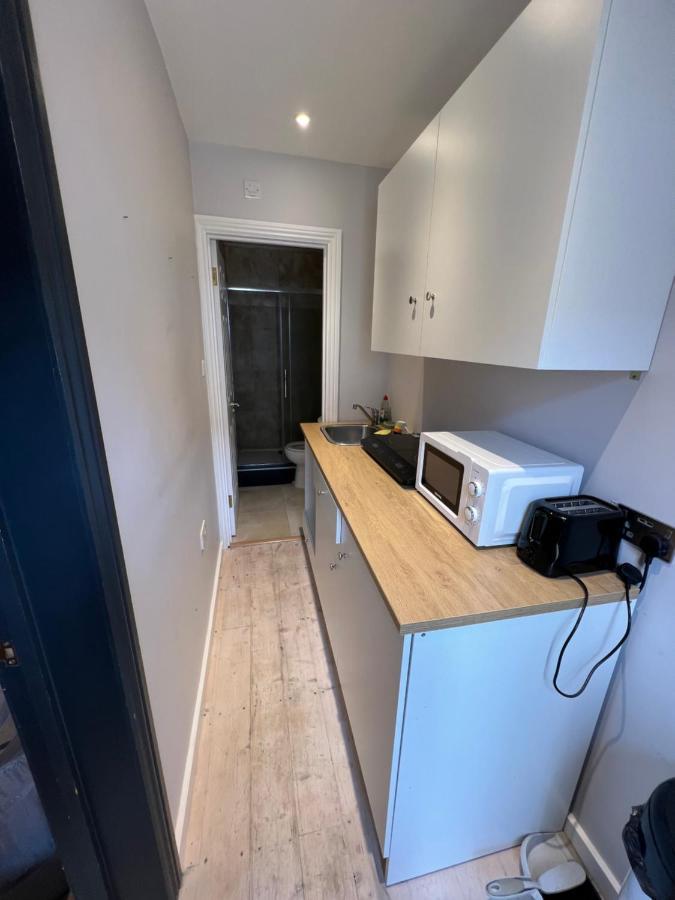 Newly Built Large Garden Ensuite Guest Studio Богемвуд Экстерьер фото