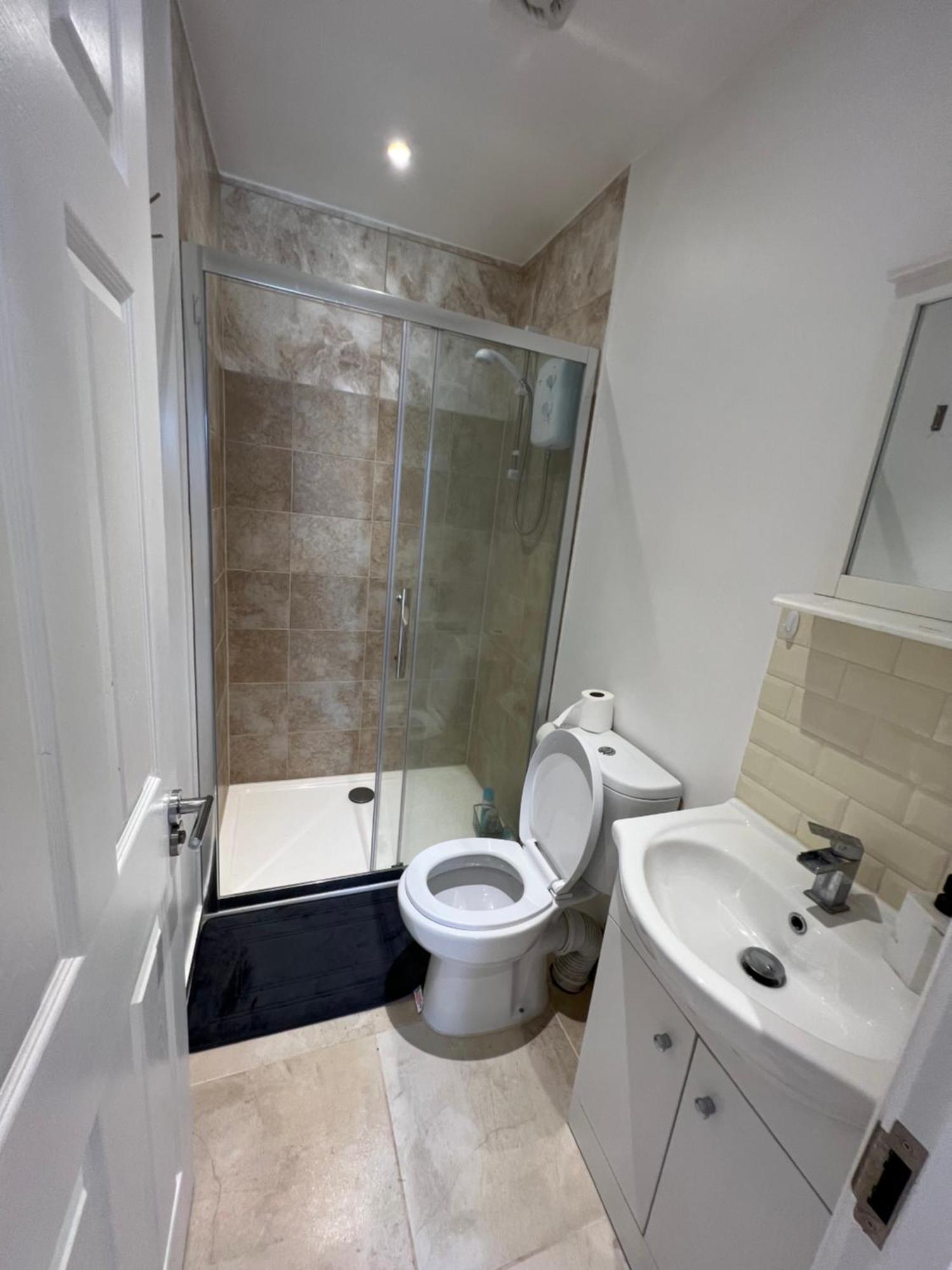 Newly Built Large Garden Ensuite Guest Studio Богемвуд Экстерьер фото